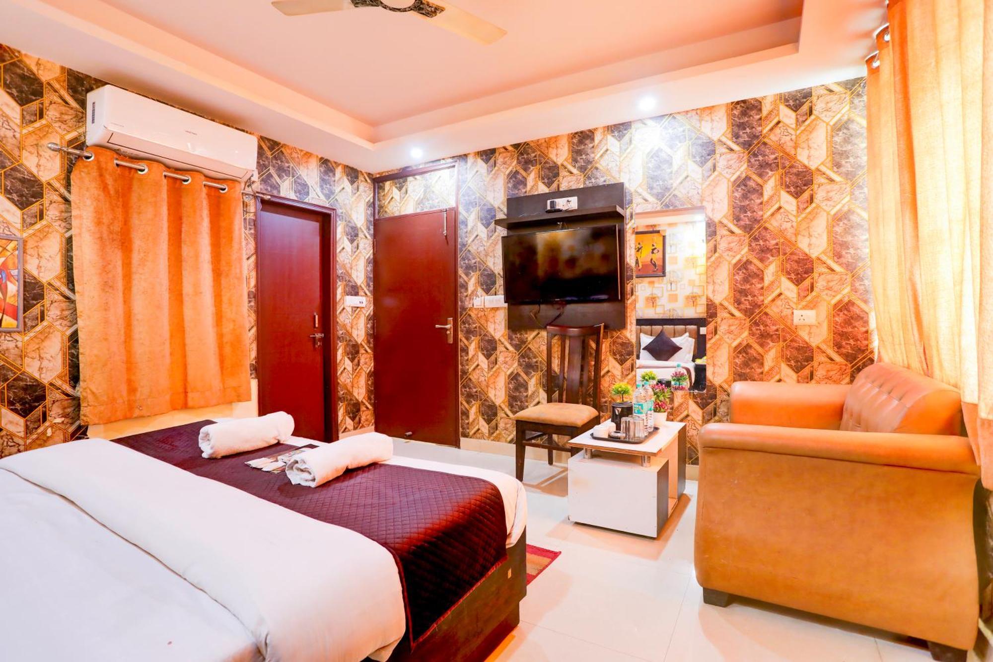 Global Stay Near Delhi Airport Нью-Дели Экстерьер фото